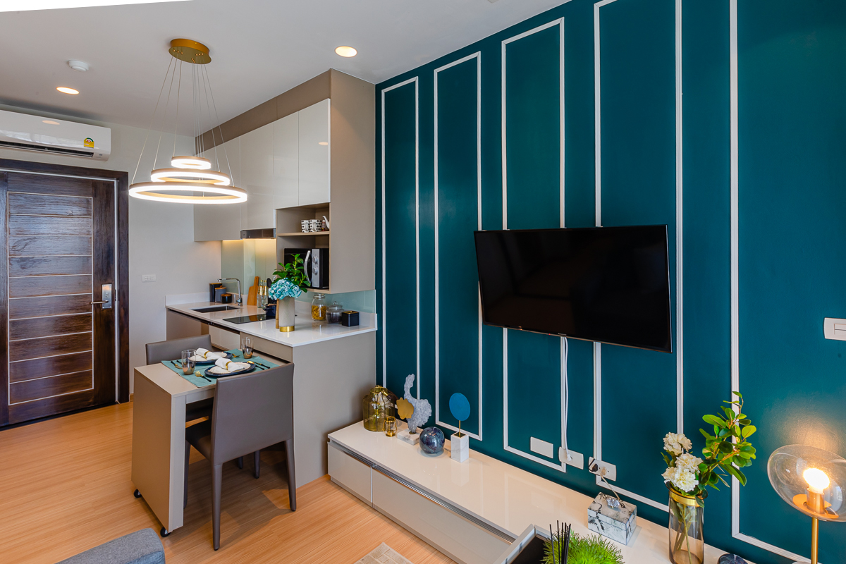  Palmetto Park Hotel & Residence, Karon Beach, Phuket
 